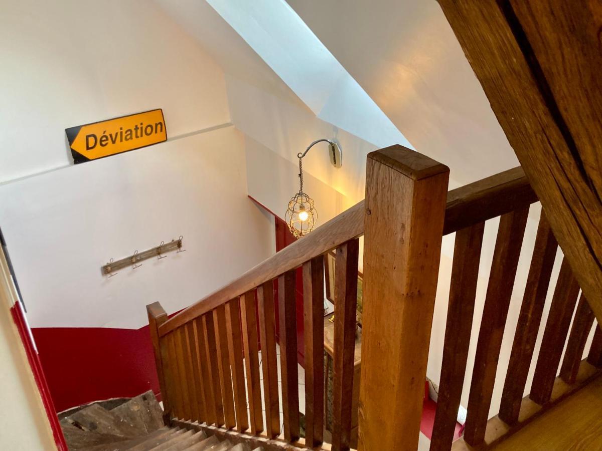 L Annonce N Est Pas D Actualite Ne Pas Prendre De Reservation Villa Saint-Fargeau  Eksteriør bilde
